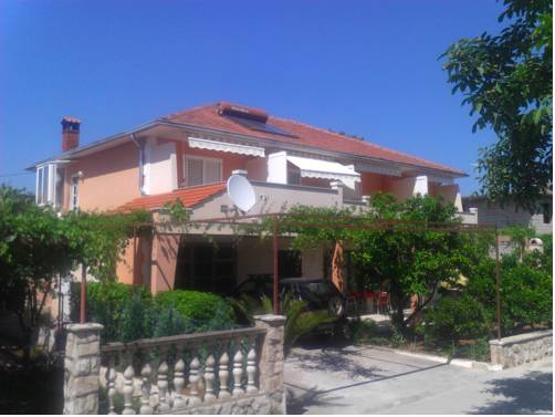 Jelsa Kroatien Neuer Rabattcode Booking.com